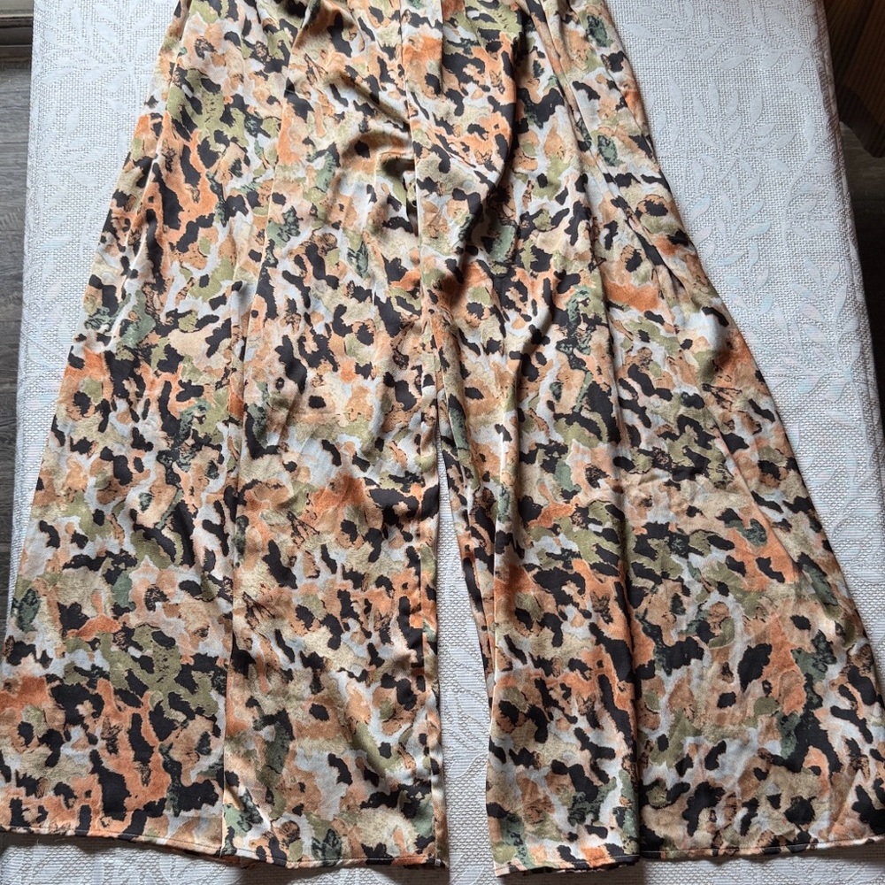 Windsor Camouflage Wide-Leg Pants